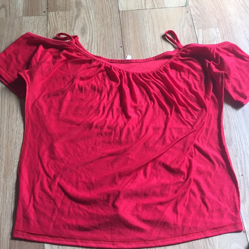 Cold shoulder shirt